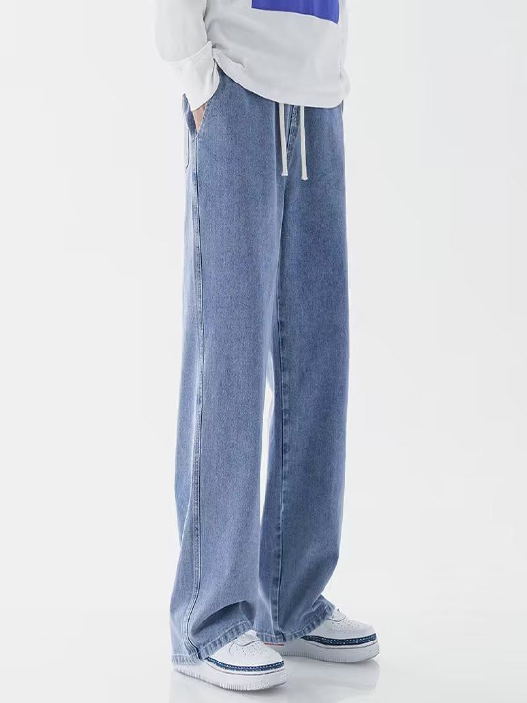 

StyleCast Men Wide Leg Mid-Rise Cotton Jeans, Blue