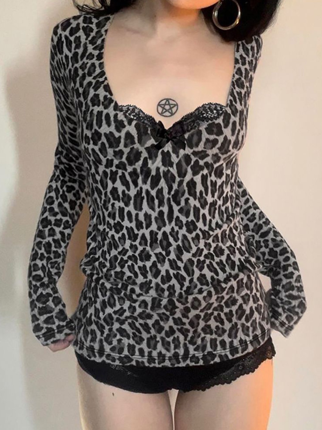 

StyleCast x Revolte Women Animal Printed Sweetheart Neck Georgette Fitted Top, Grey