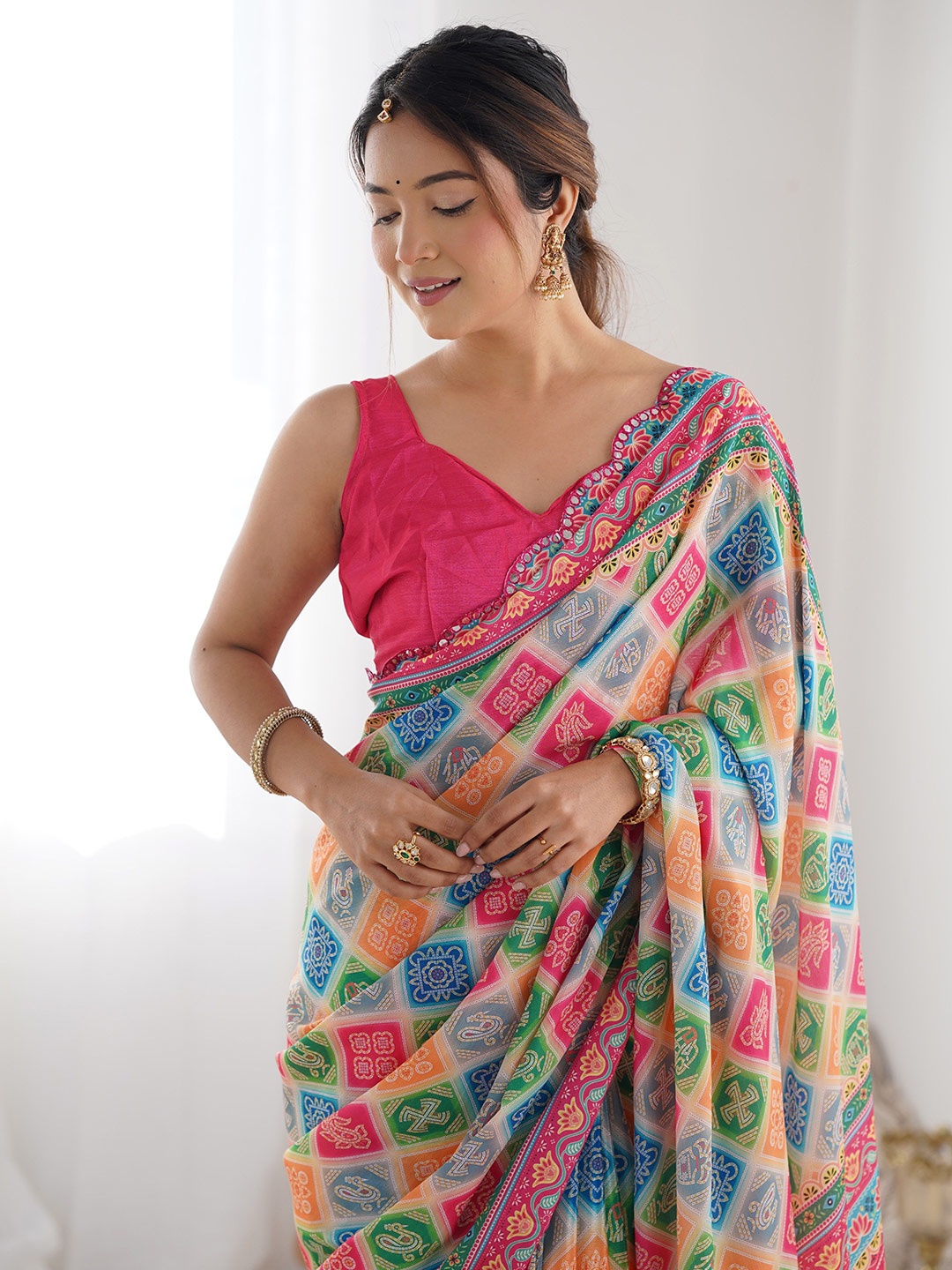 

Kalista Bandhani Mirror Work Pure Chiffon Saree, Pink