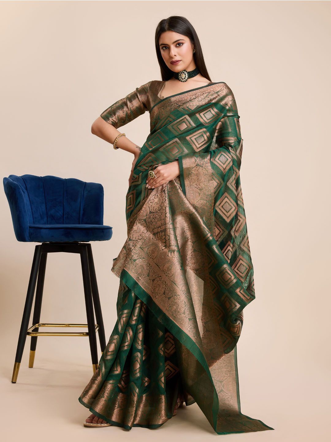 

yourwish Woven Design Zari Organza Banarasi Saree, Green
