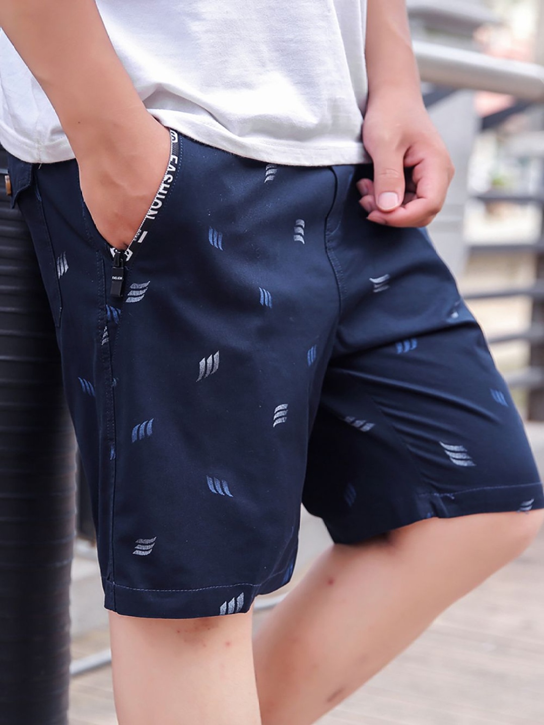 

StyleCast x Revolte Men Printed Mid-Rise Cotton Shorts, Navy blue