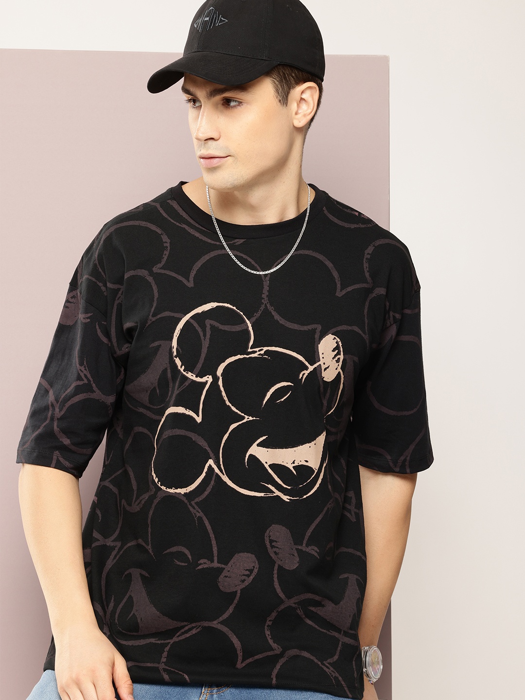 

Kook N Keech Disney Printed Pure Cotton Drop-Shoulder Sleeves Oversized T-shirt, Black