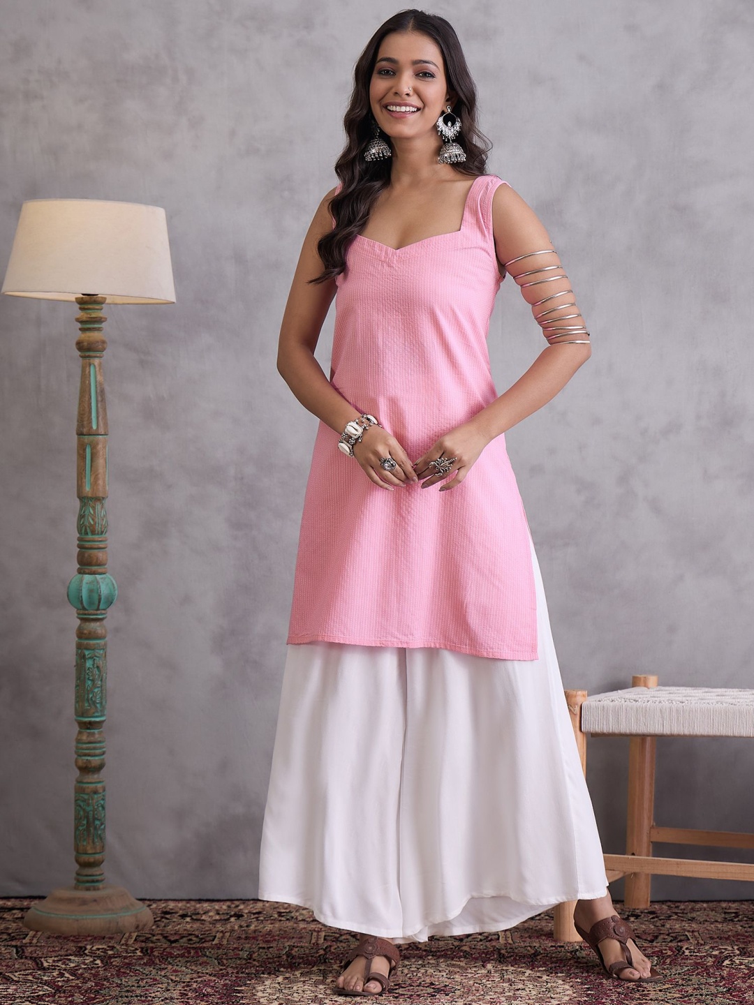 

InWeave Striped Pure Cotton Straight Kurti With Palazzos, Pink