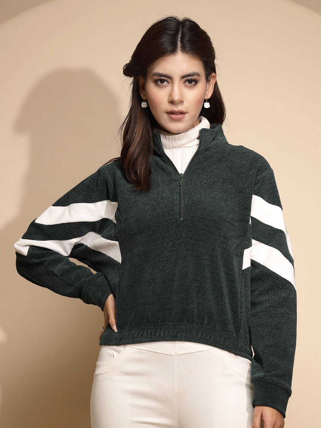 

Global Republic Women Mock Collar Sweatshirt, Green