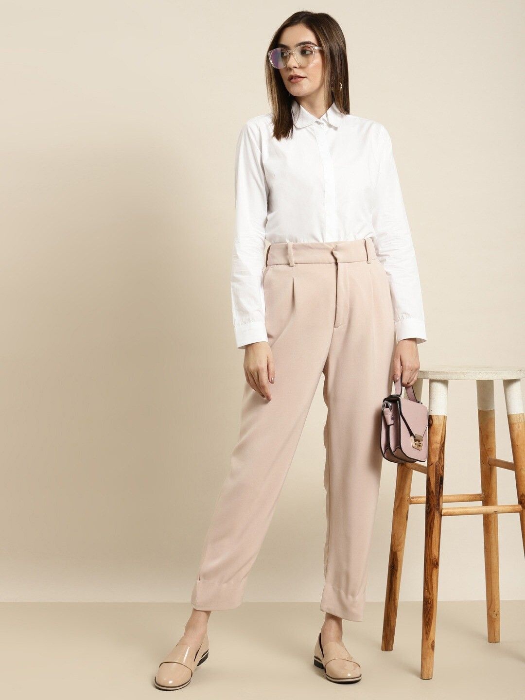 

WHY SO FAB Women Comfort Relaxed Fit Spread Collar Solid Cotton Casual Shirt, White