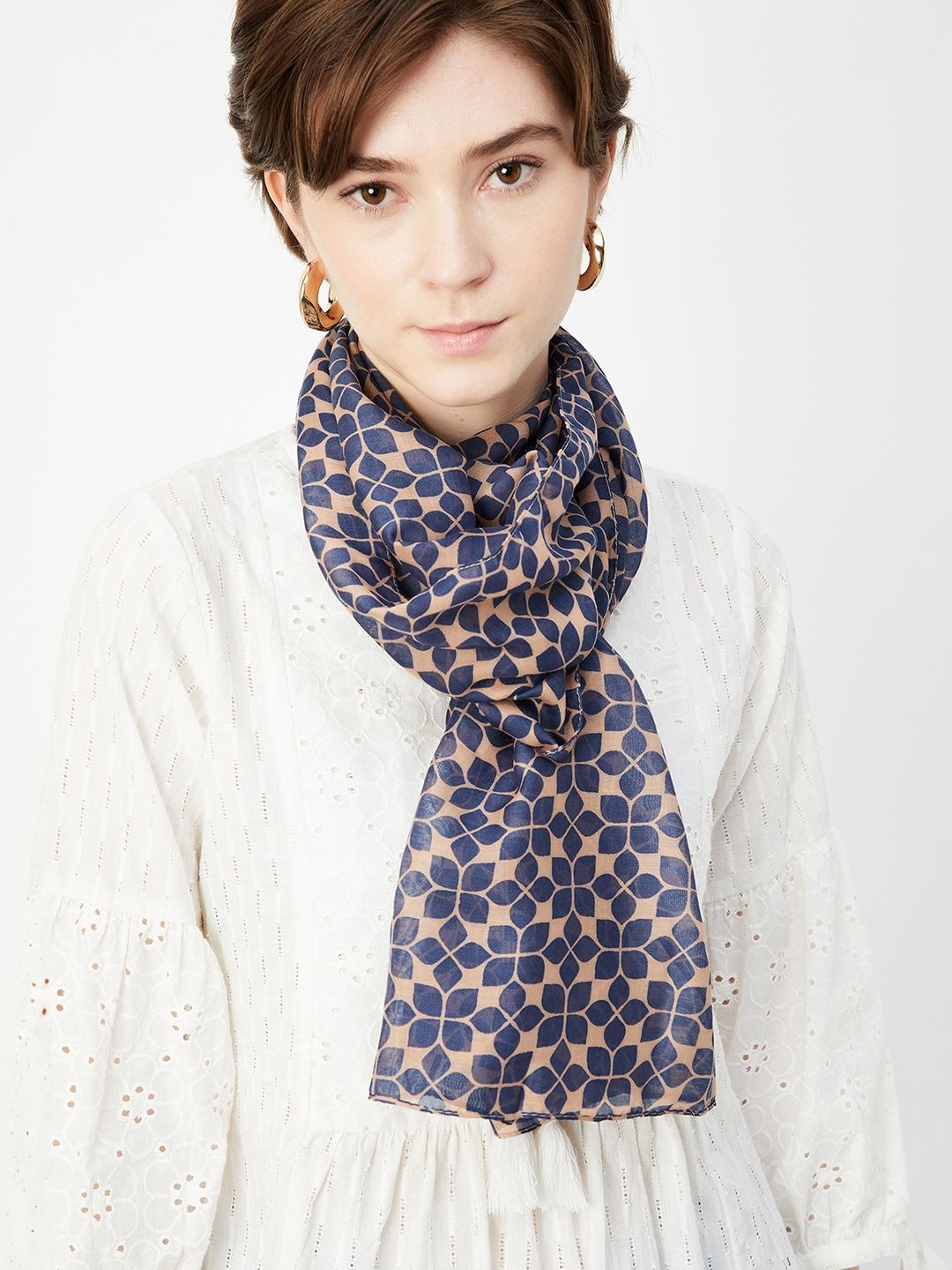 

max Women Printed Scarf, Beige