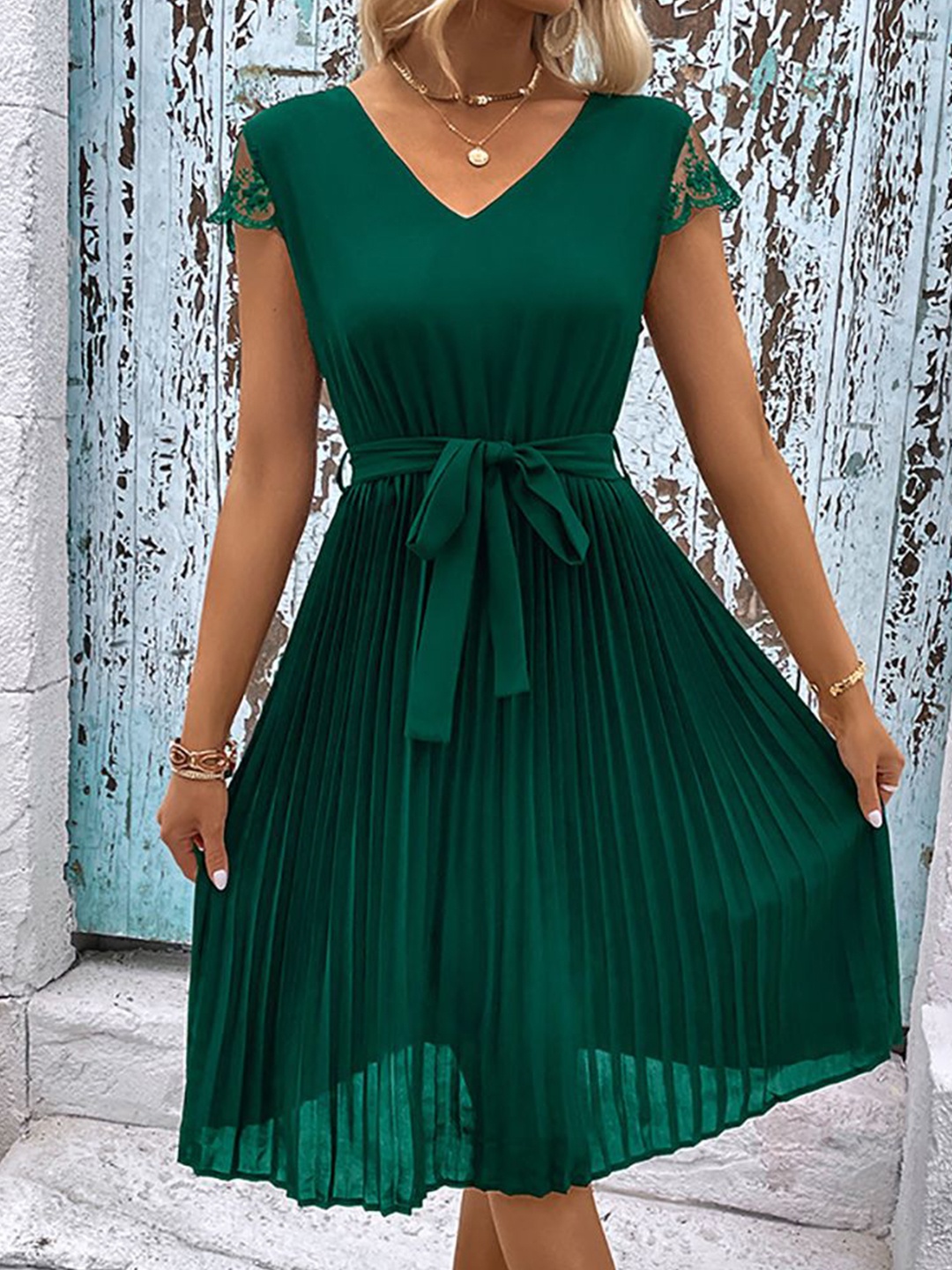 

StyleCast x Revolte Women V-Neck Pleated A-Line Dress With Belt, Green