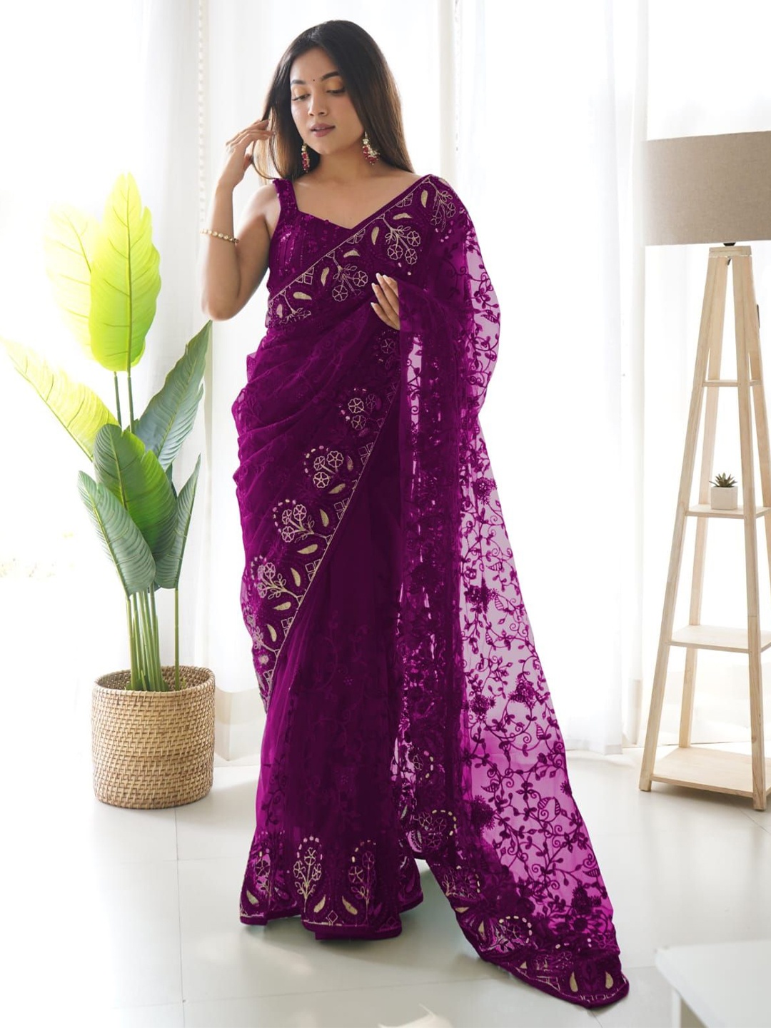 

LeeliPeeri Designer Sequinned Embroidered Net Saree, Purple