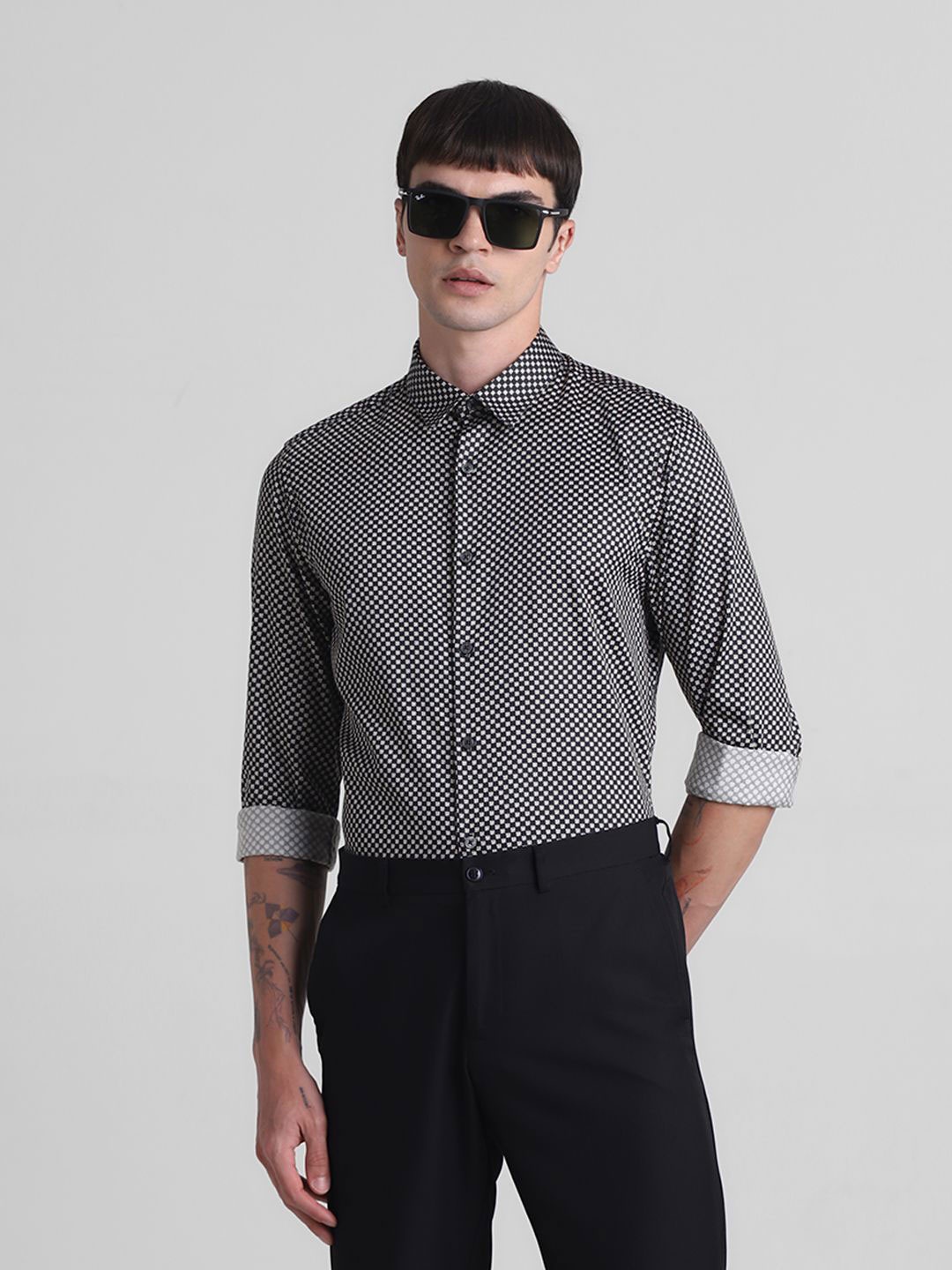 

Jack & Jones Men Slim Fit Spread Collar Floral Printed Cotton Formal Shirt, Black