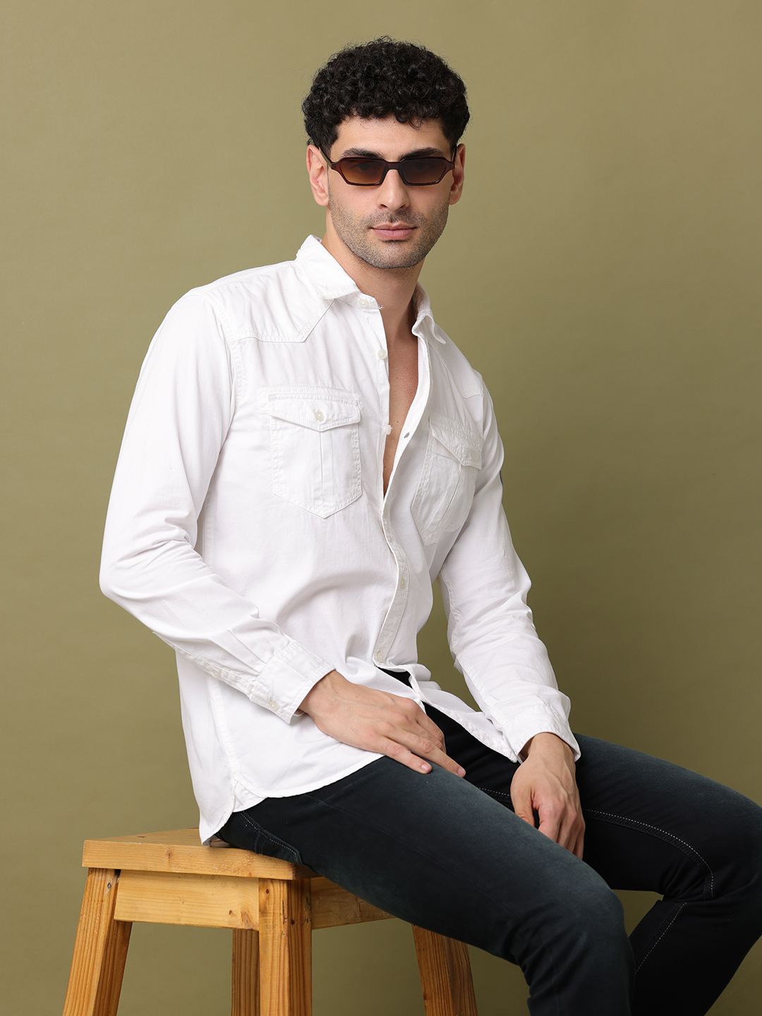

RIGS AND RAGS Men Classic Fit Spread Collar Solid Cotton Casual Shirt, White