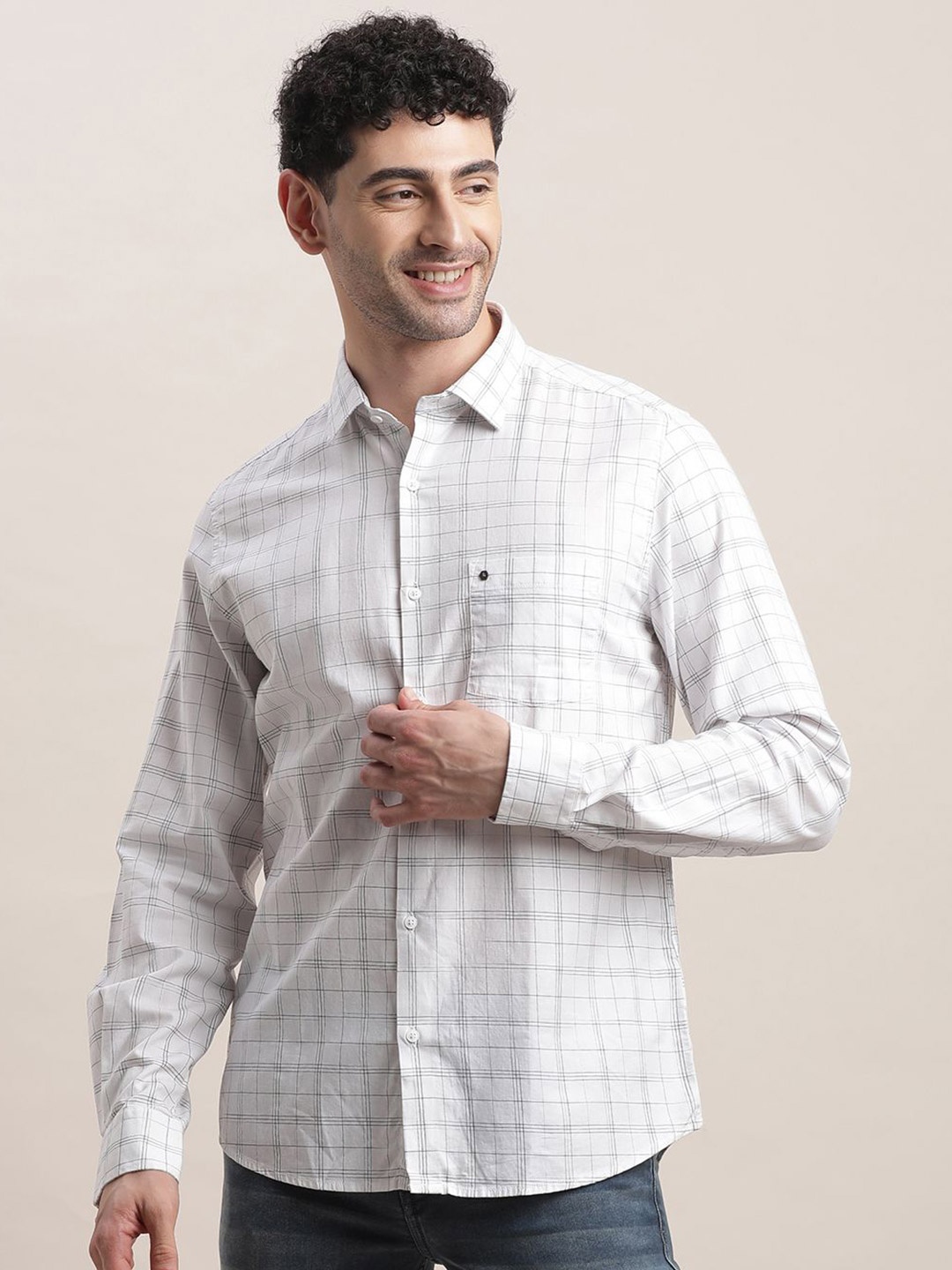 

Turtle Men Relaxed Fit Spread Collar Tartan Checked Cotton Casual Shirt, White