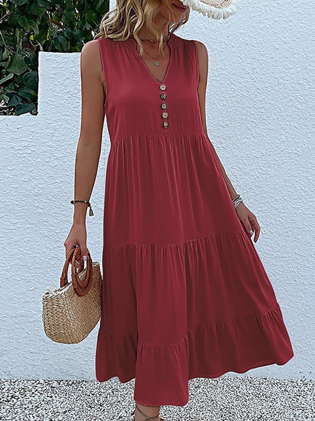 

StyleCast x Revolte Tiered A-Line Midi Dress, Maroon