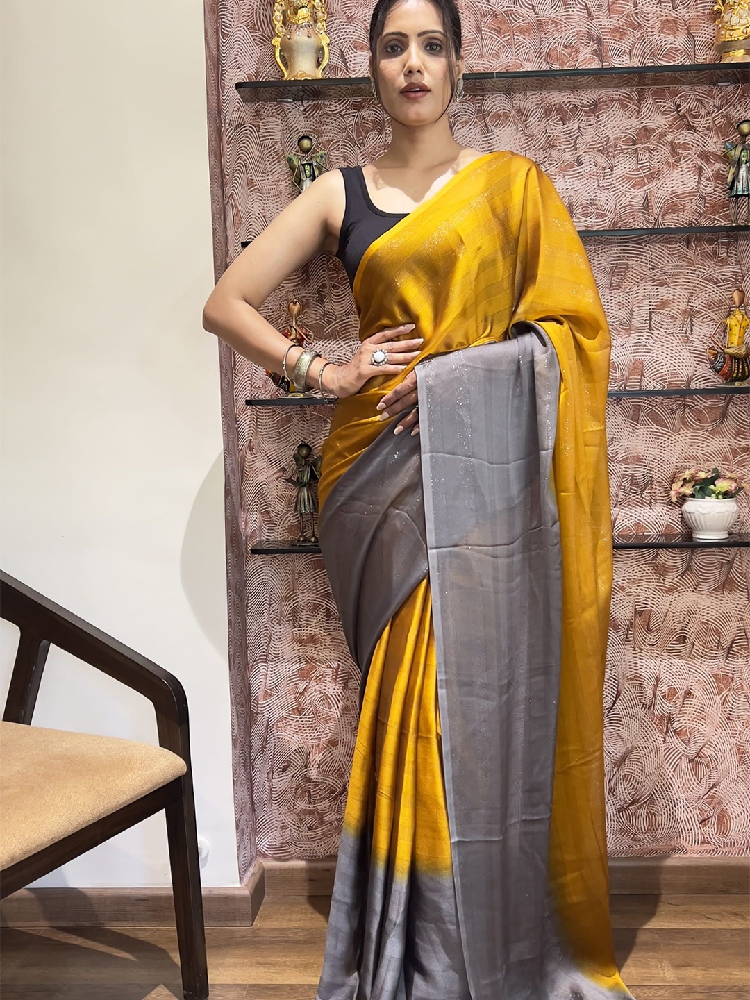 

DIVASTRI Striped Pure Chiffon Ready to Wear Saree, Yellow