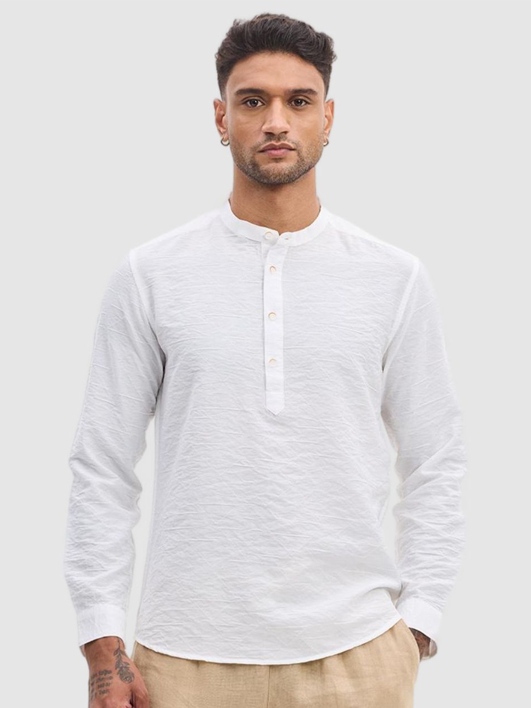 

Snitch Men Smart Fit Band Collar Solid Casual Shirt, White