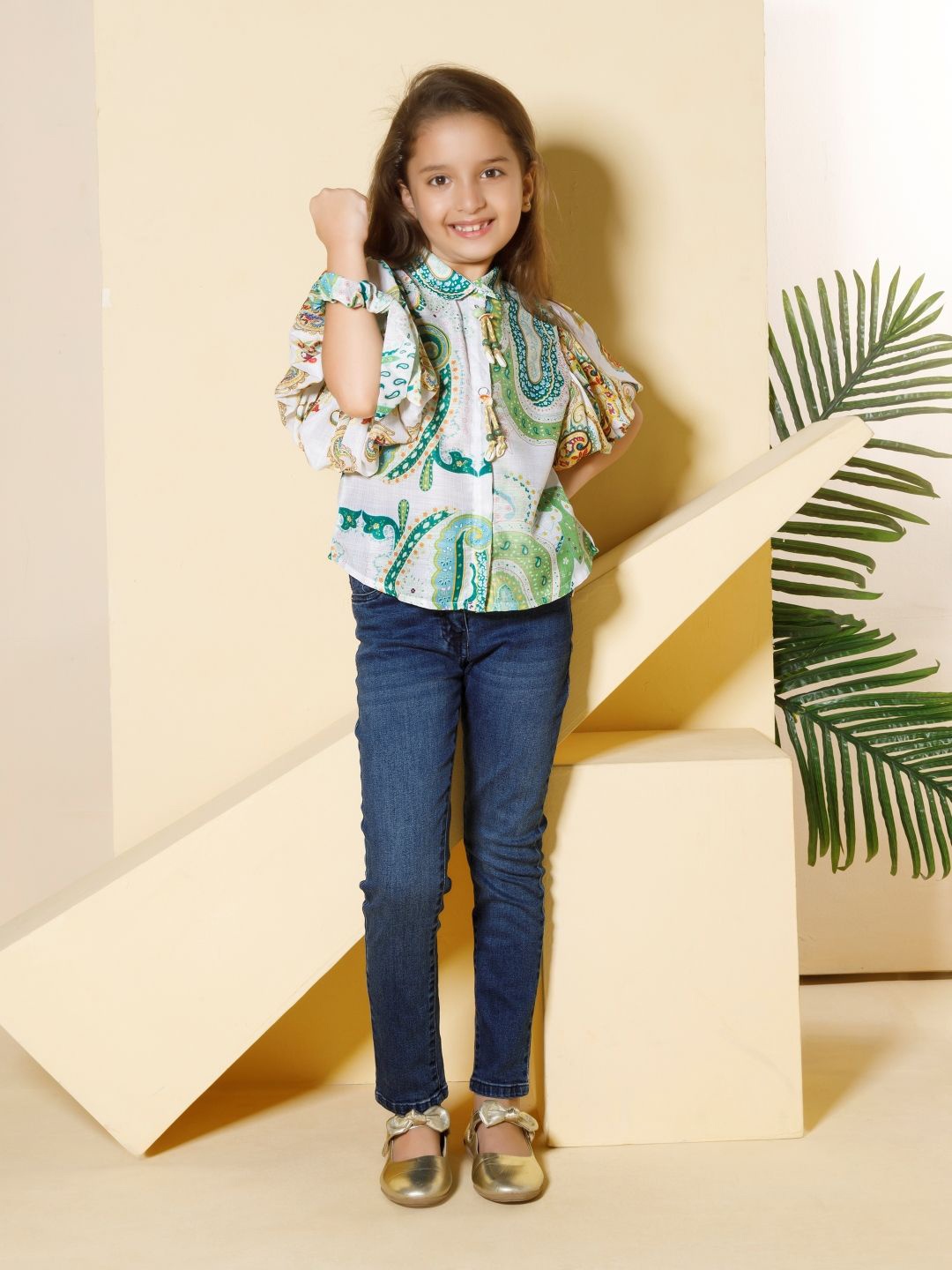 

Peppermint Girls Floral Flutter Sleeves Cotton Top, Green
