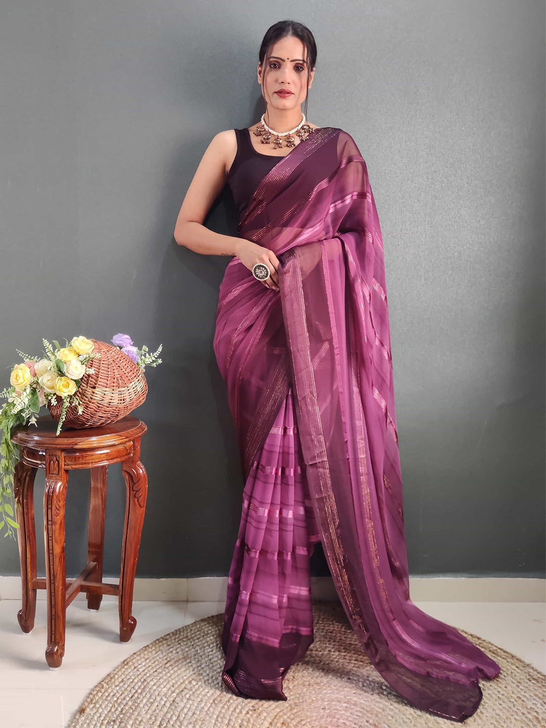 

DIVASTRI Striped Pure Chiffon Ready to Wear Saree, Pink
