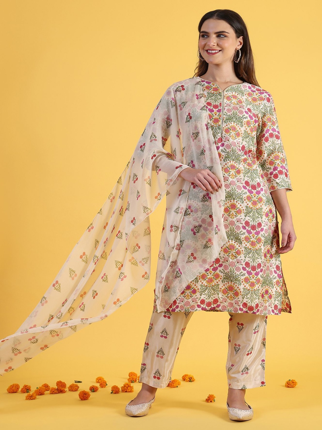 

W Women Ethnic Motifs Printed Regular Kurta with Trousers & With Dupatta, Cream