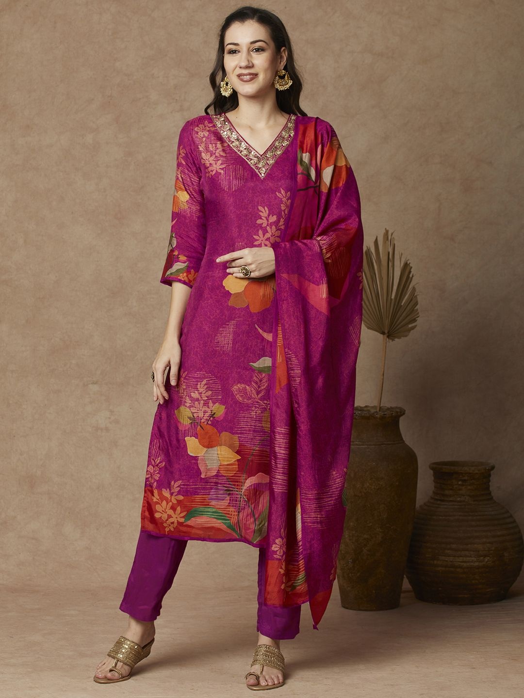

FASHOR Floral Printed Zari Embroidered V-Neck Straight Kurta with Trousers and Dupatta, Pink