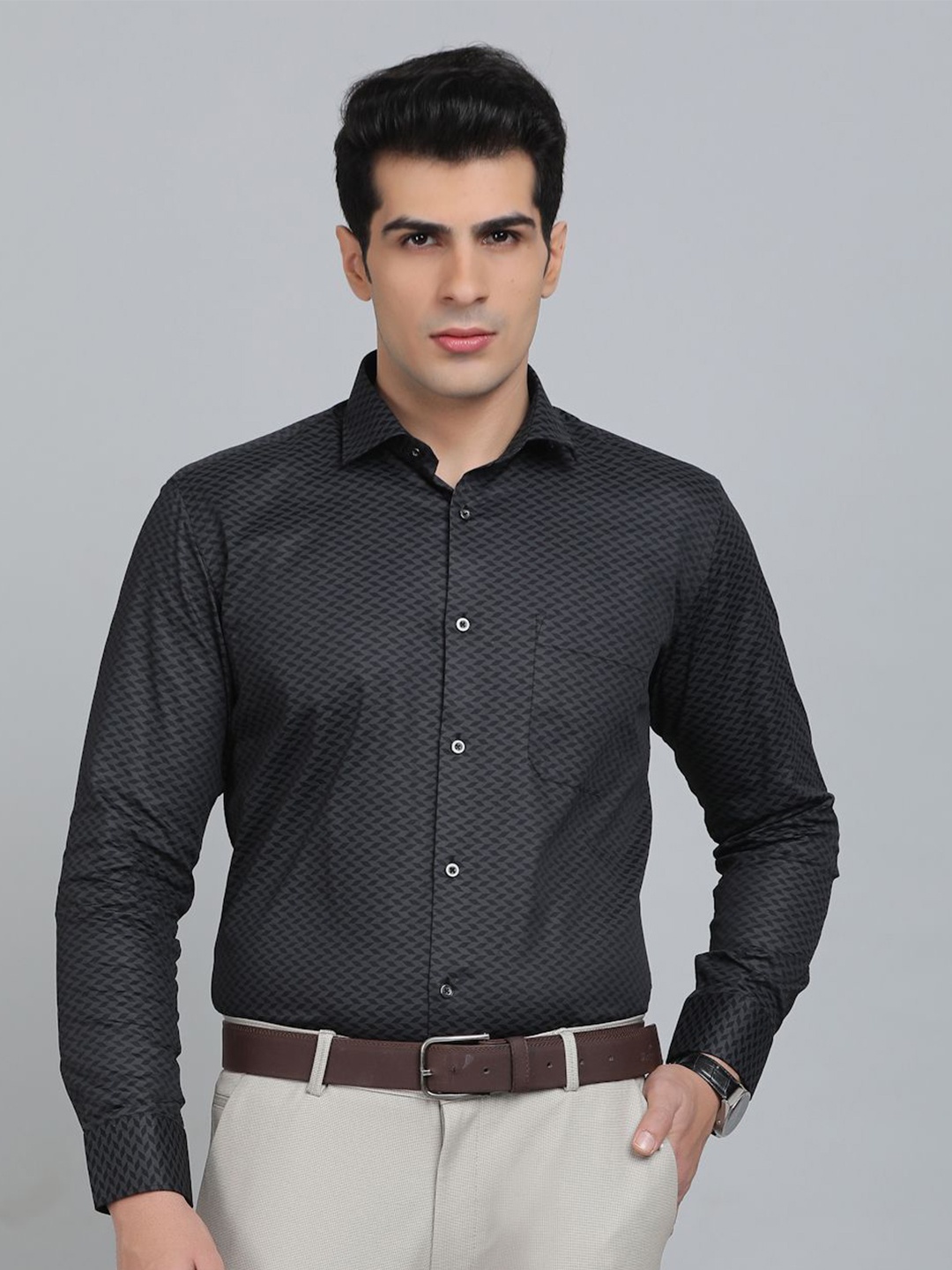 

Greenfibre Men Slim Fit Spread Collar Geometric Printed Cotton Formal Shirt, Grey