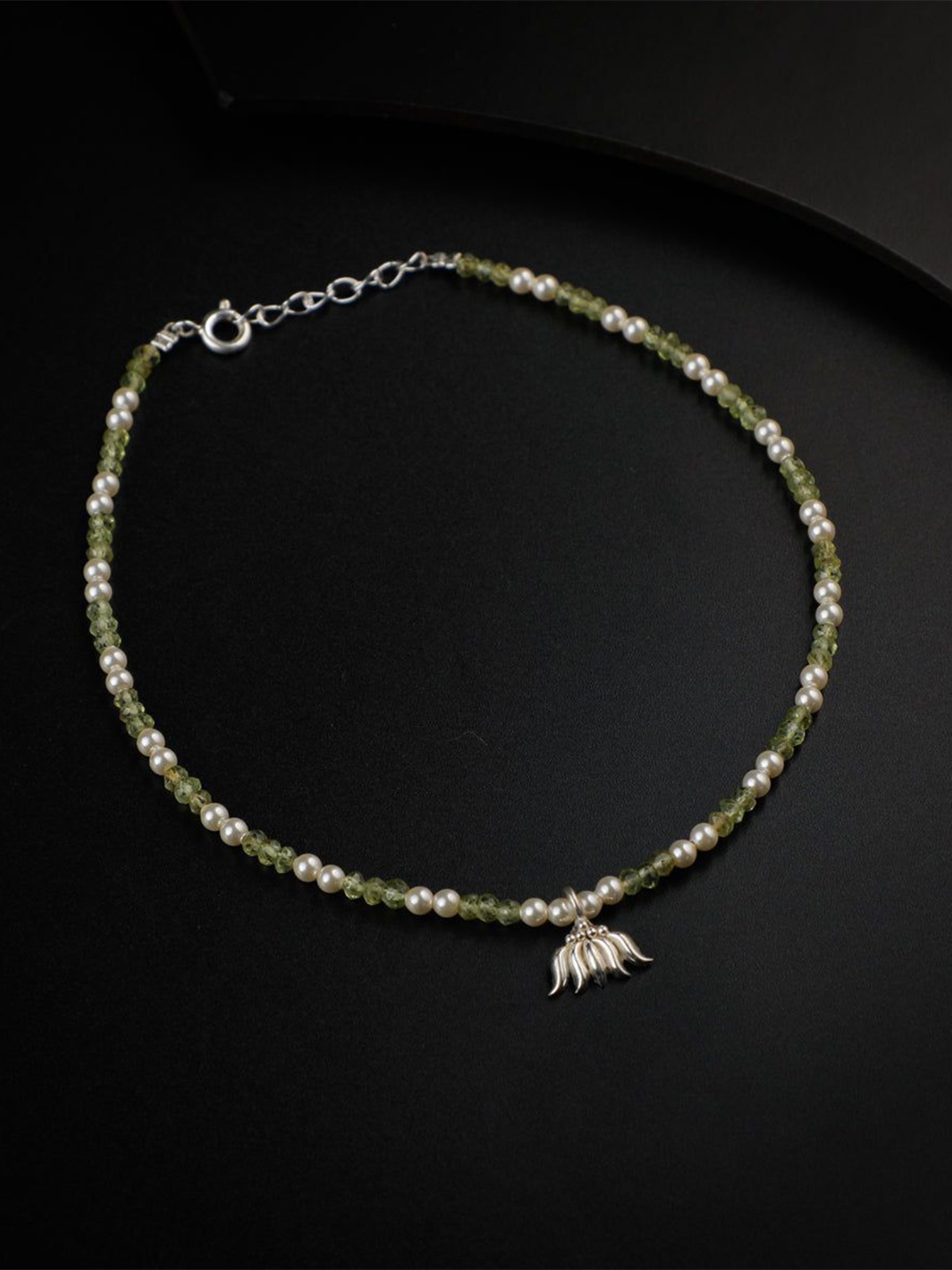 

House of Aadyaa Anklet, Silver