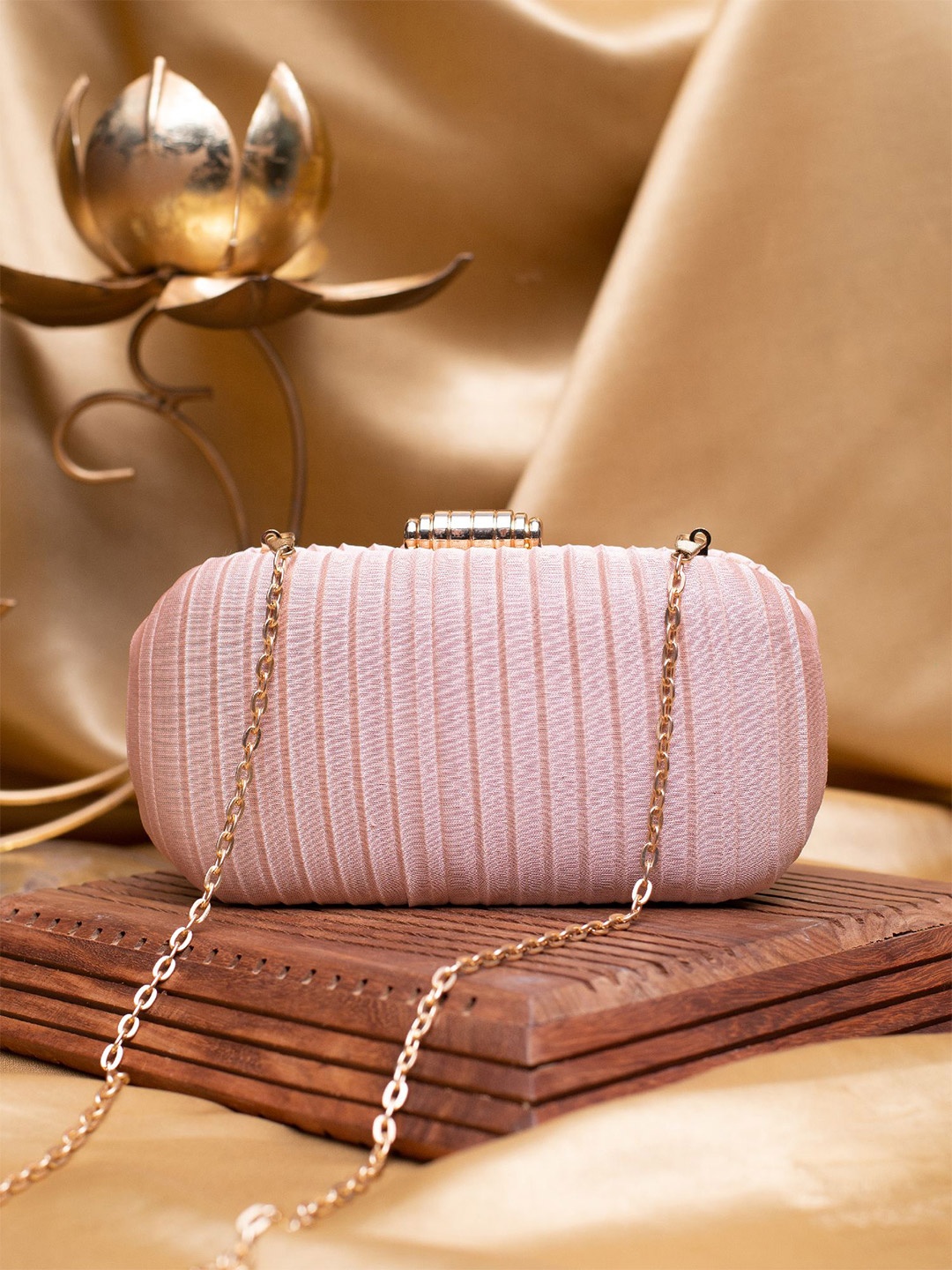 

ARTKLIM Textured Box Clutch, Pink