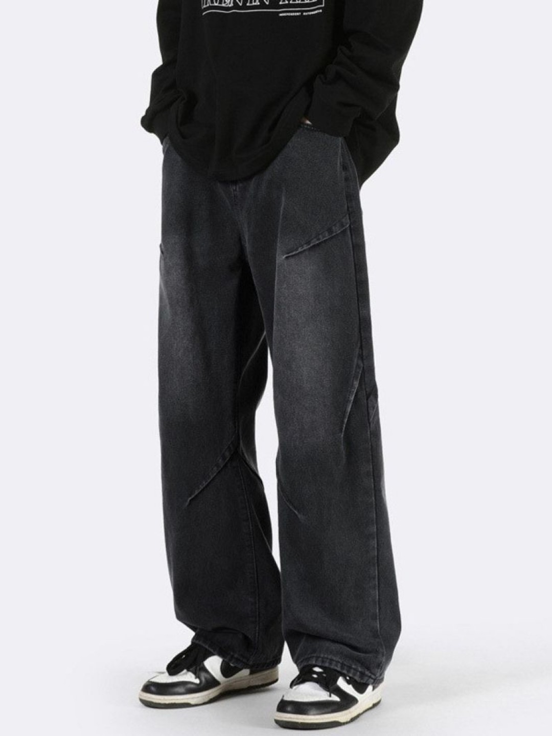 

StyleCast Men Relaxed Fit Light Fade Mid Rise Jeans, Black