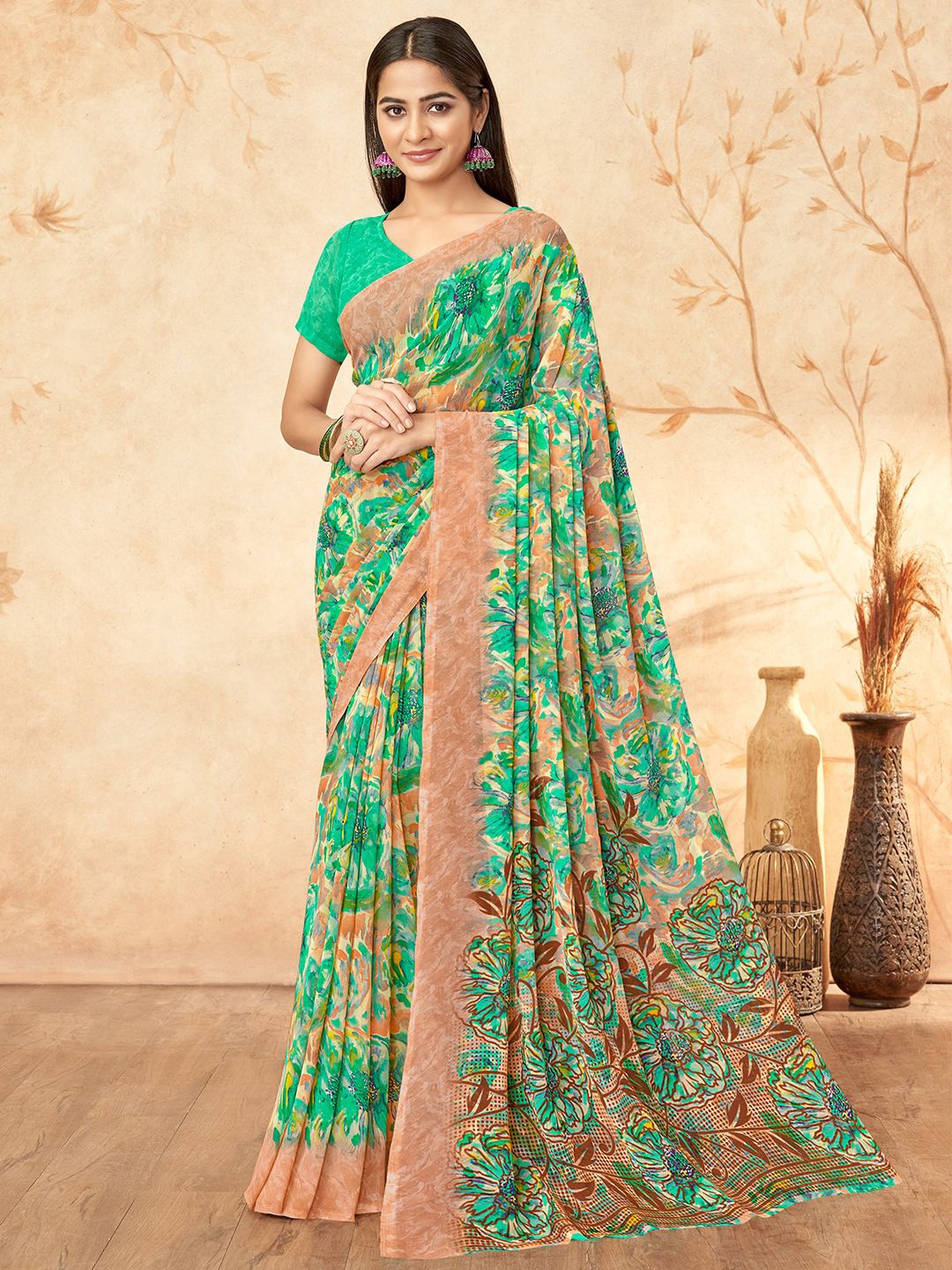 

Panzora Floral Printed Saree with Blouse Piece, Green