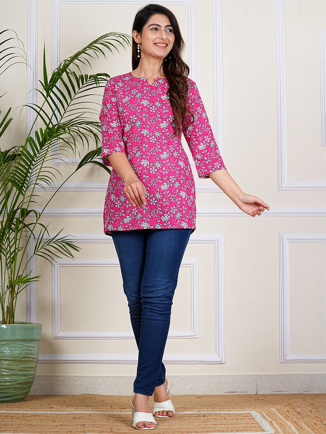 

SITA FASHION HUB Women Floral Printed Kalamkari Pure Cotton Kurti, Pink