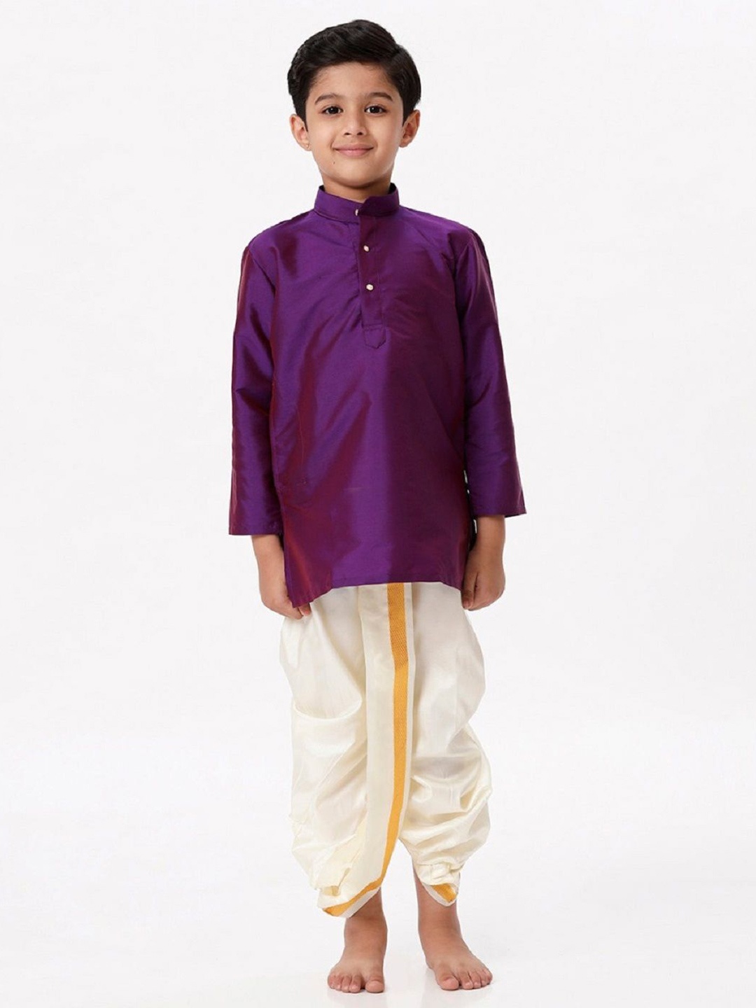 

Ramraj Boys Solid Long Sleeve Kurta with Panchakacham, Purple