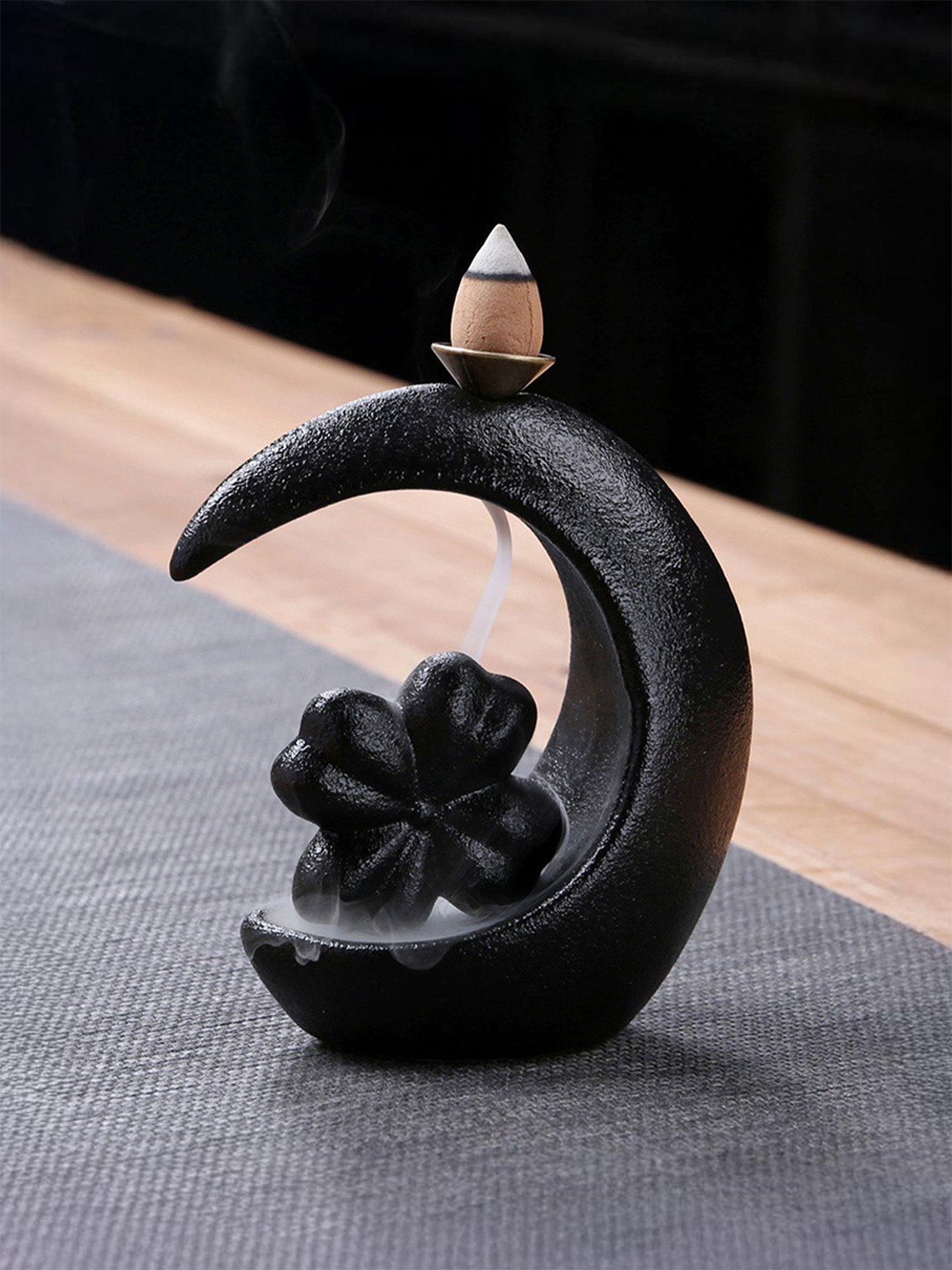 

Ekhasa Black Heat Resistant Ceramic Agarbatti Stand Backflow Smoke Fountain