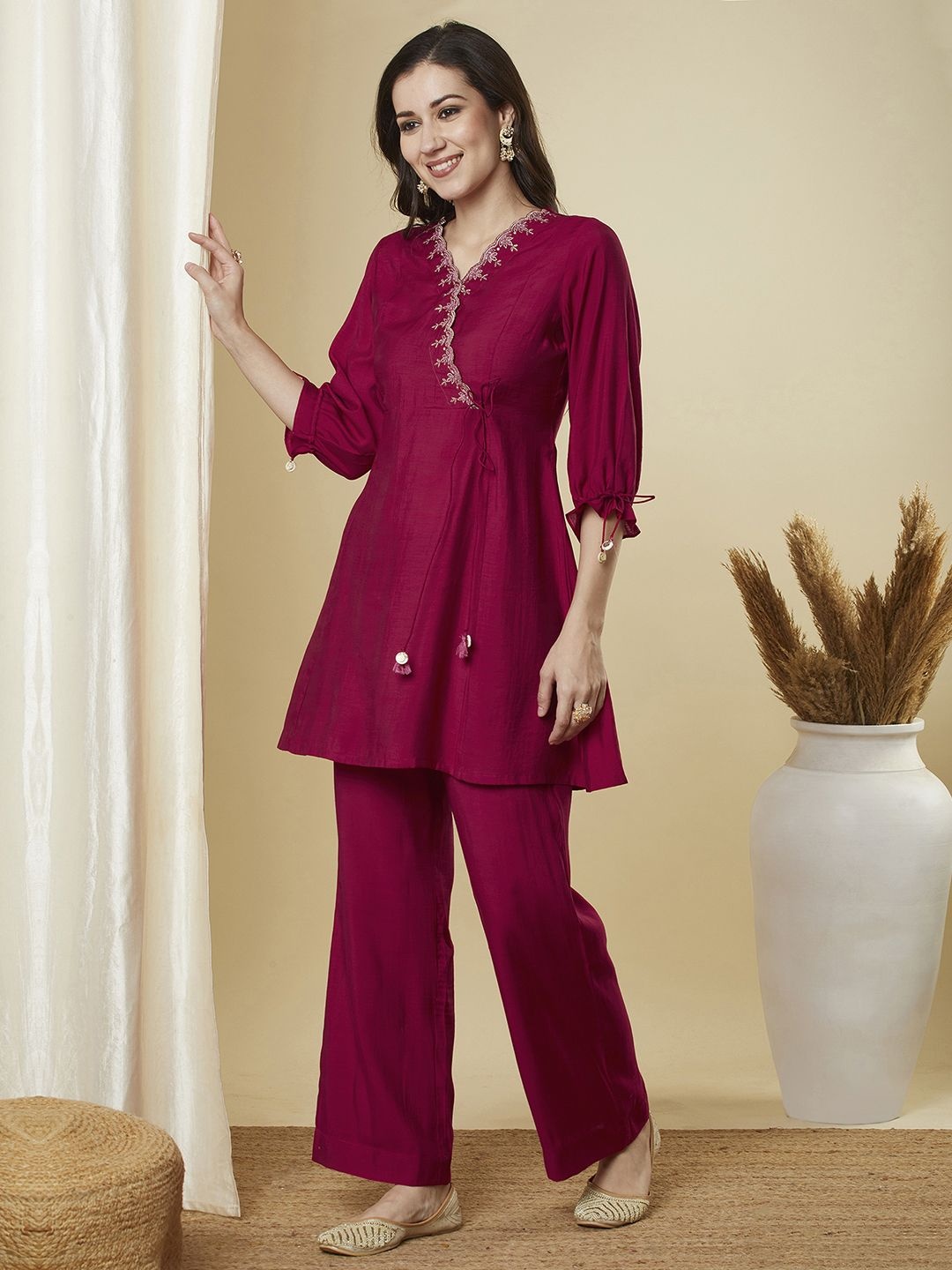 

KAMI KUBI V-Neck Embroidered Tunic & Trousers, Pink