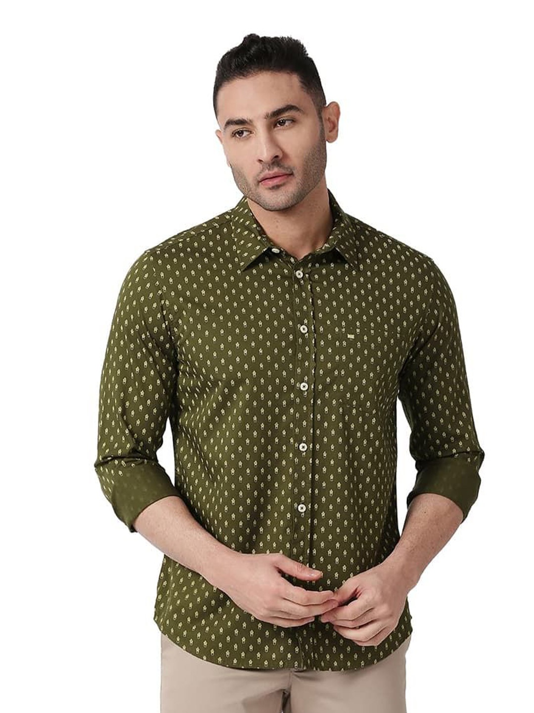 

Basics Men Slim Fit Spread Collar Conversational Printed Cotton Casual Shirt, Olive