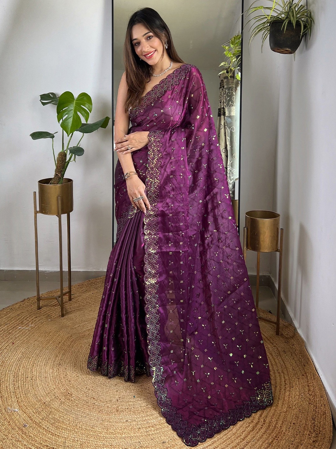 

LeeliPeeri Designer Embroidered Sequinned Saree with Blouse Piece, Purple