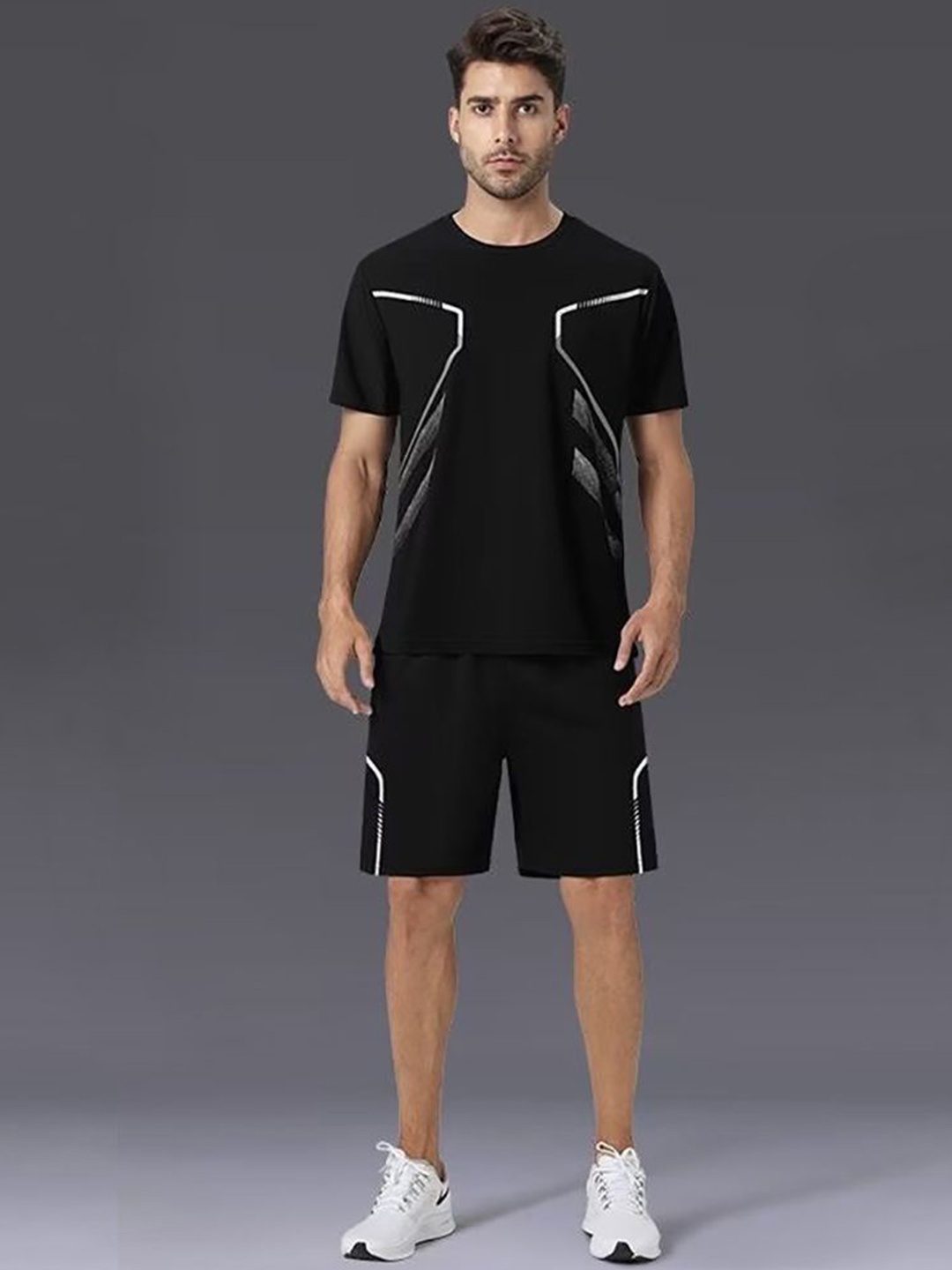 

StyleCast x Revolte Printed Short Sleeves T-Shirt With Shorts, Black
