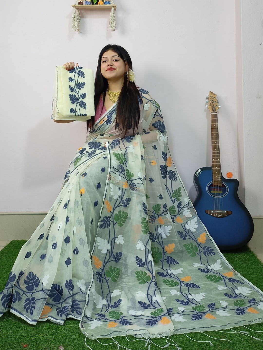 

Ruuprekha Floral Woven Design Organza Jamdani Saree, Lime green