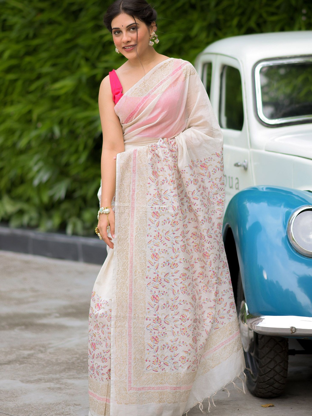 

Prasam Floral Silk Cotton Block Print Saree, White