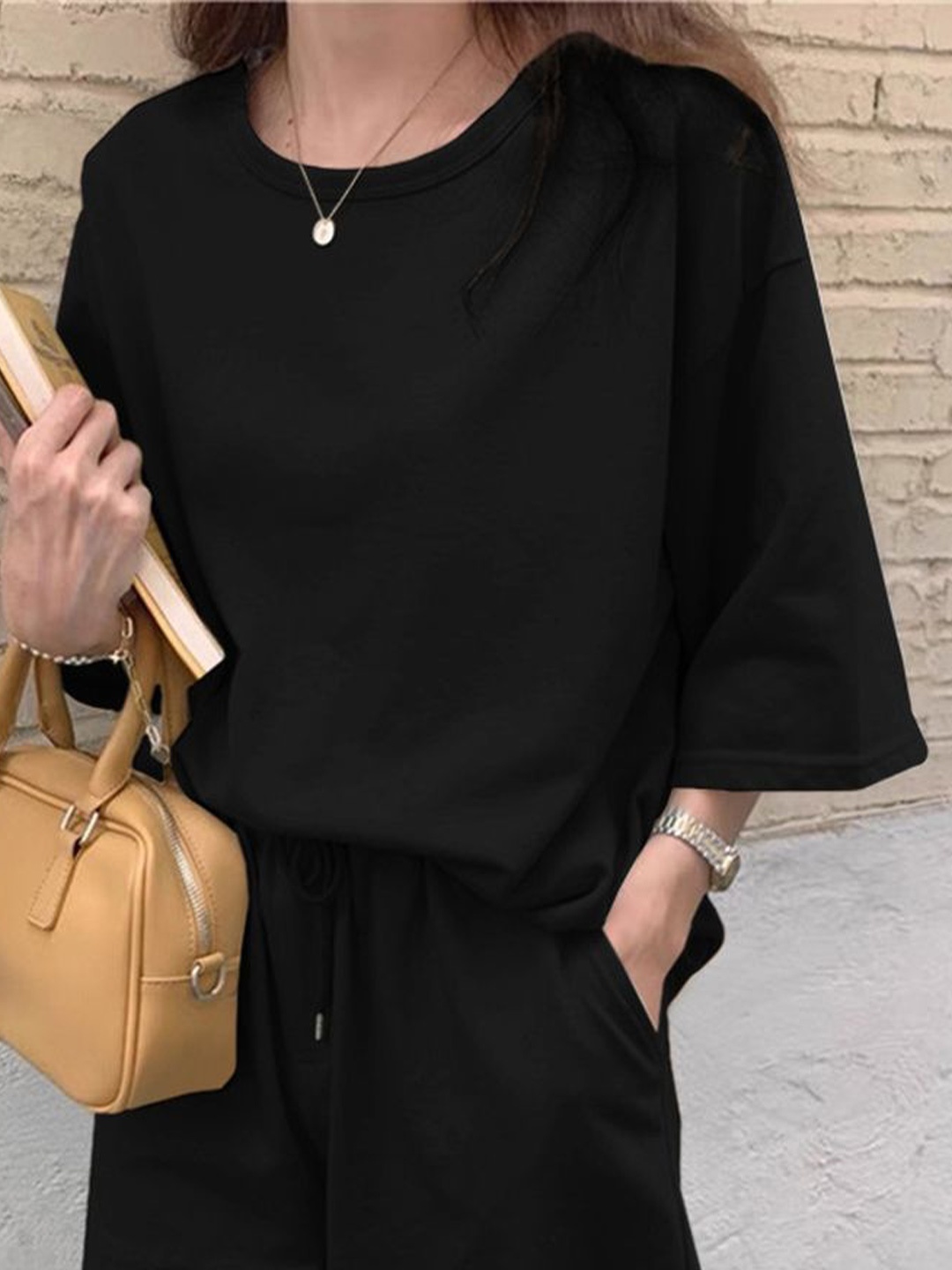 

LULU & SKY Women Oversized Drop-Shoulder Sleeves T-shirt, Black