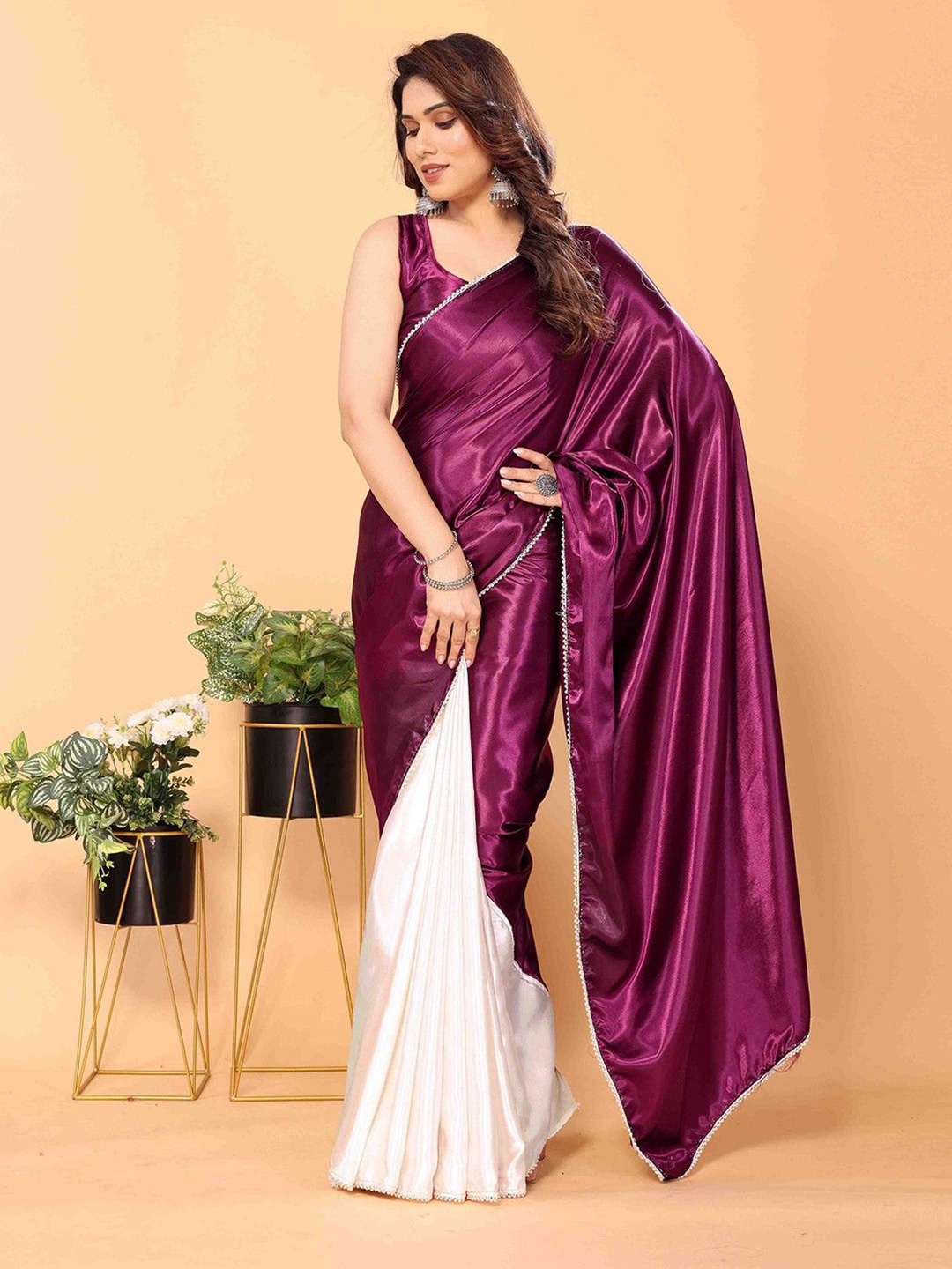 

Aika Colourblocked Satin Saree, Purple