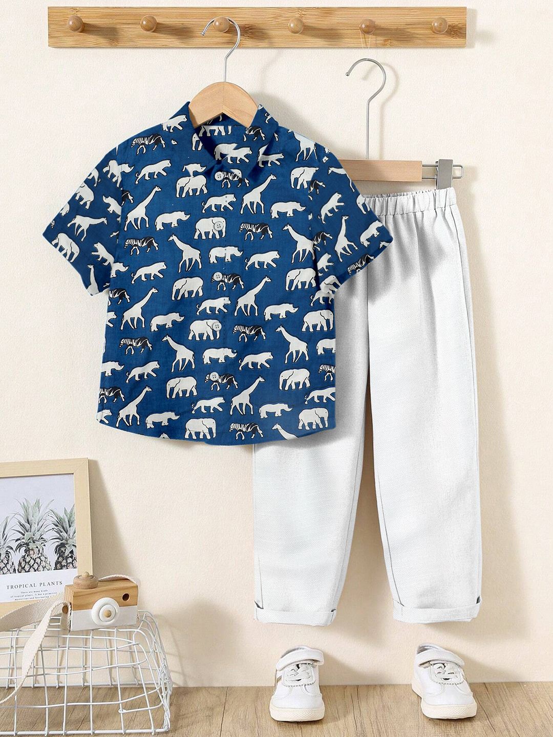

OMPAX Boys Printed cotton Shirt With Trousers, Blue