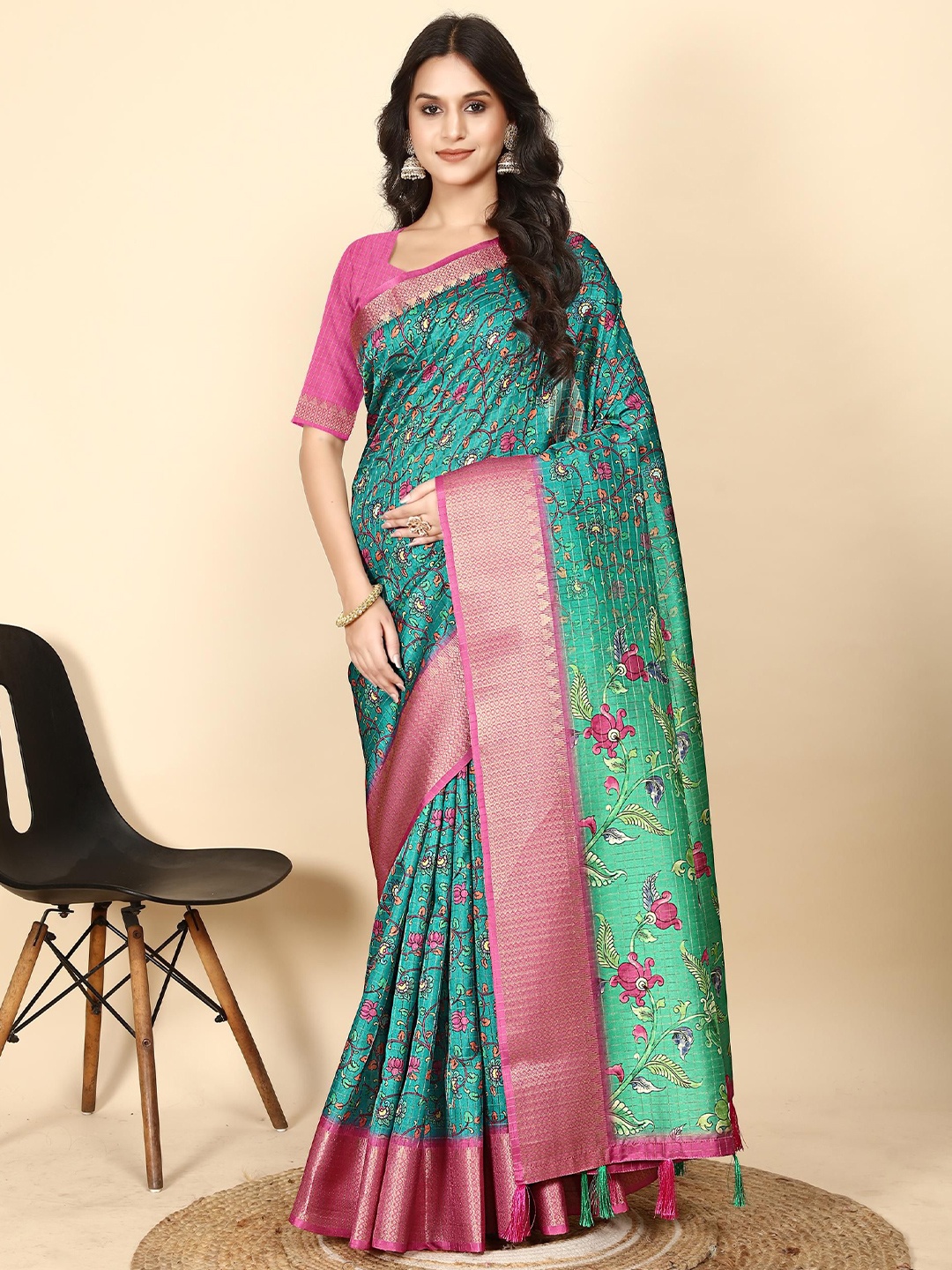 

J 6 DESIGNER Women Floral Zari Block Print Saree, Green
