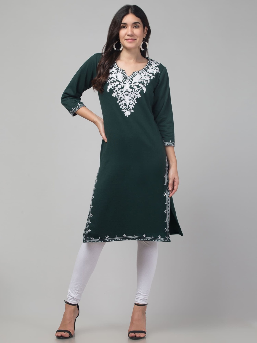 

FAMBEE Embroidered Notch Neck Woolen Straight Kurta, Green