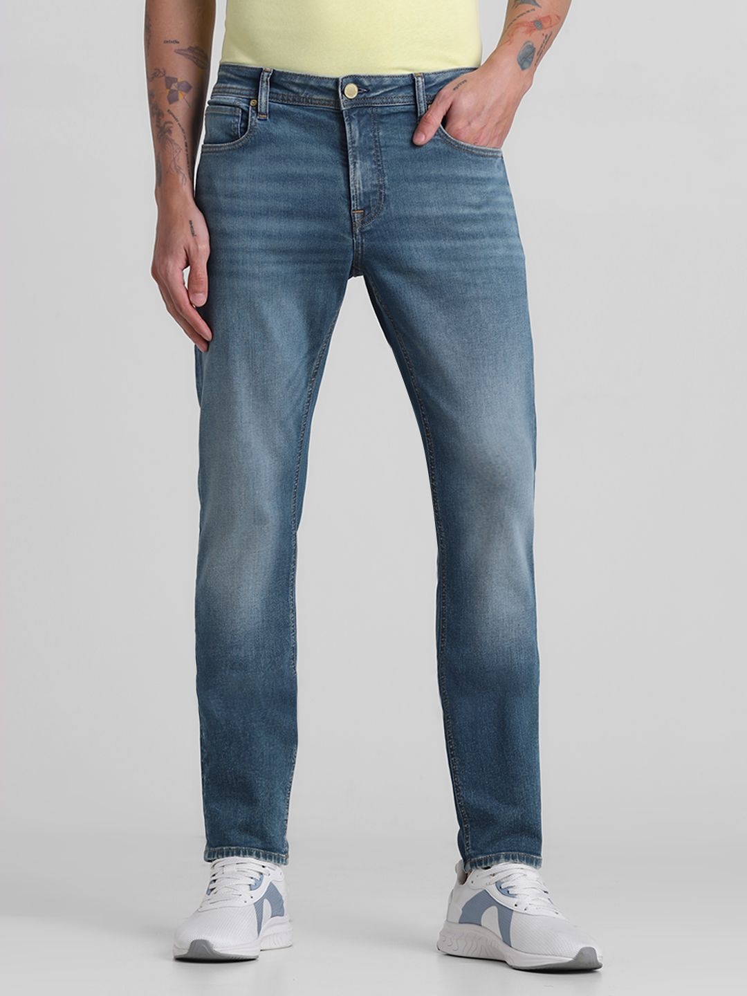 

Jack & Jones Men Light Fade Stretchable Jeans, Blue