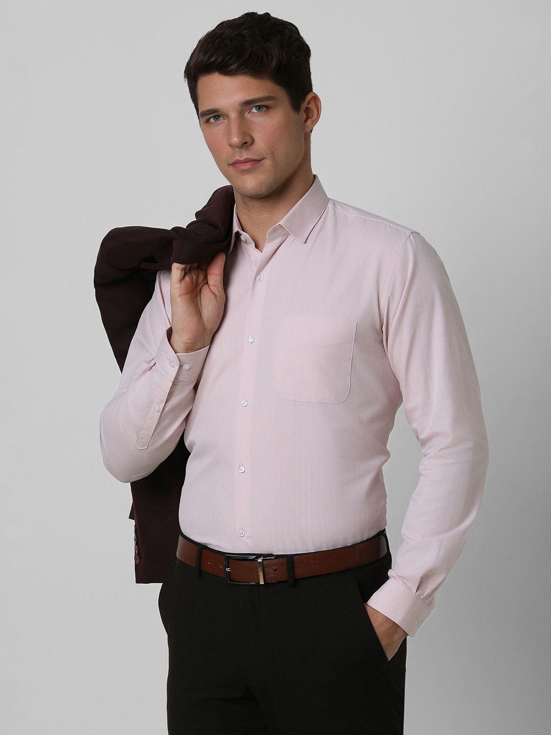 

Peter England Men Slim Fit Spread Collar Solid Cotton Formal Shirt, Pink