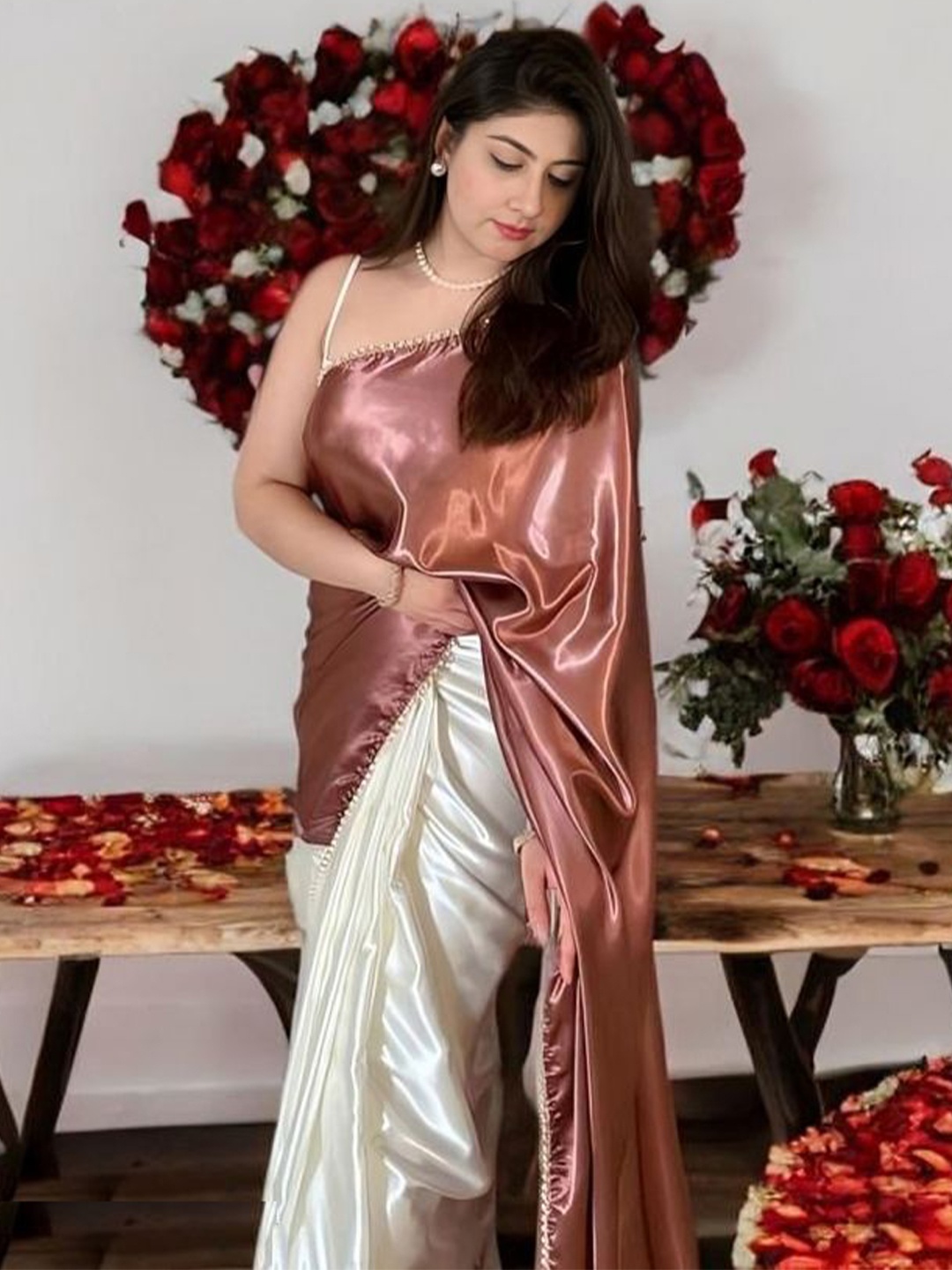 

APNISHA Colourblocked Satin Half and Half Saree, Pink