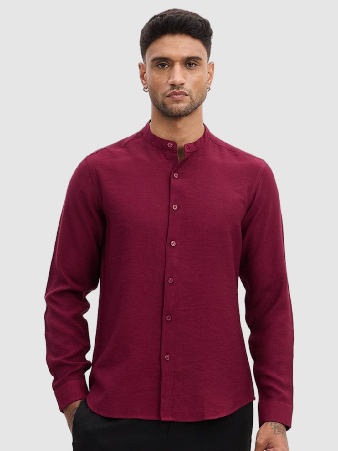 

Snitch Men Smart Fit Band Collar Solid Casual Shirt, Maroon