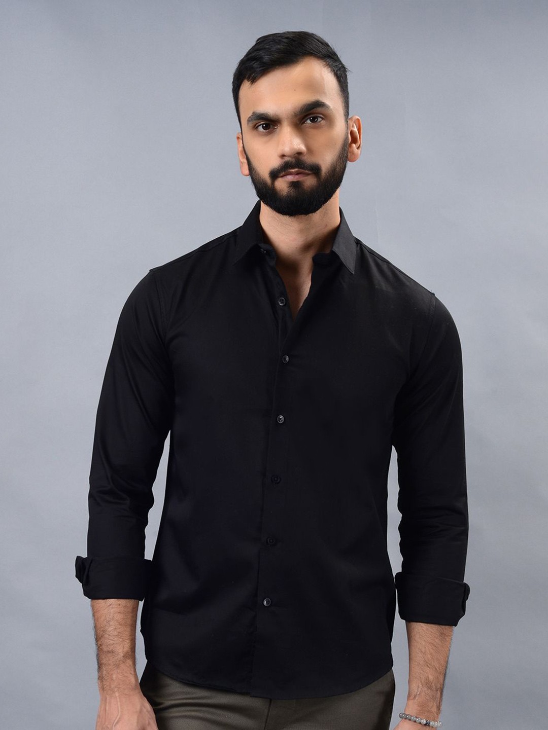

Greenfibre Men Spread Collar Solid Slim Fit Cotton Casual Shirt, Black