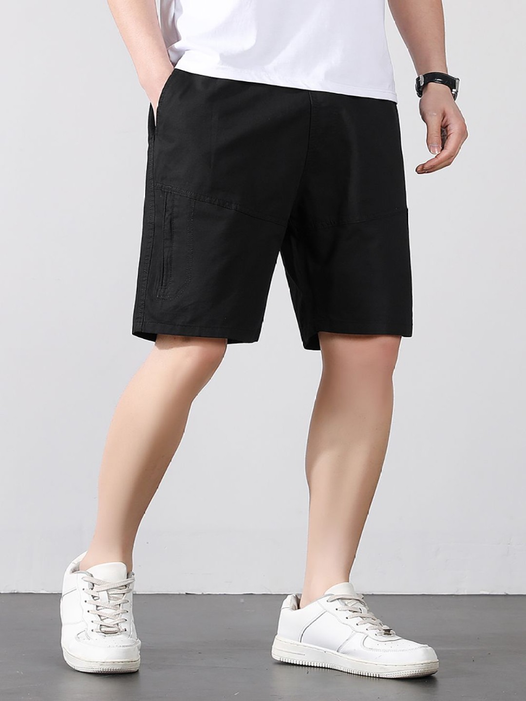 

StyleCast x Revolte Men Mid-Rise Shorts, Black