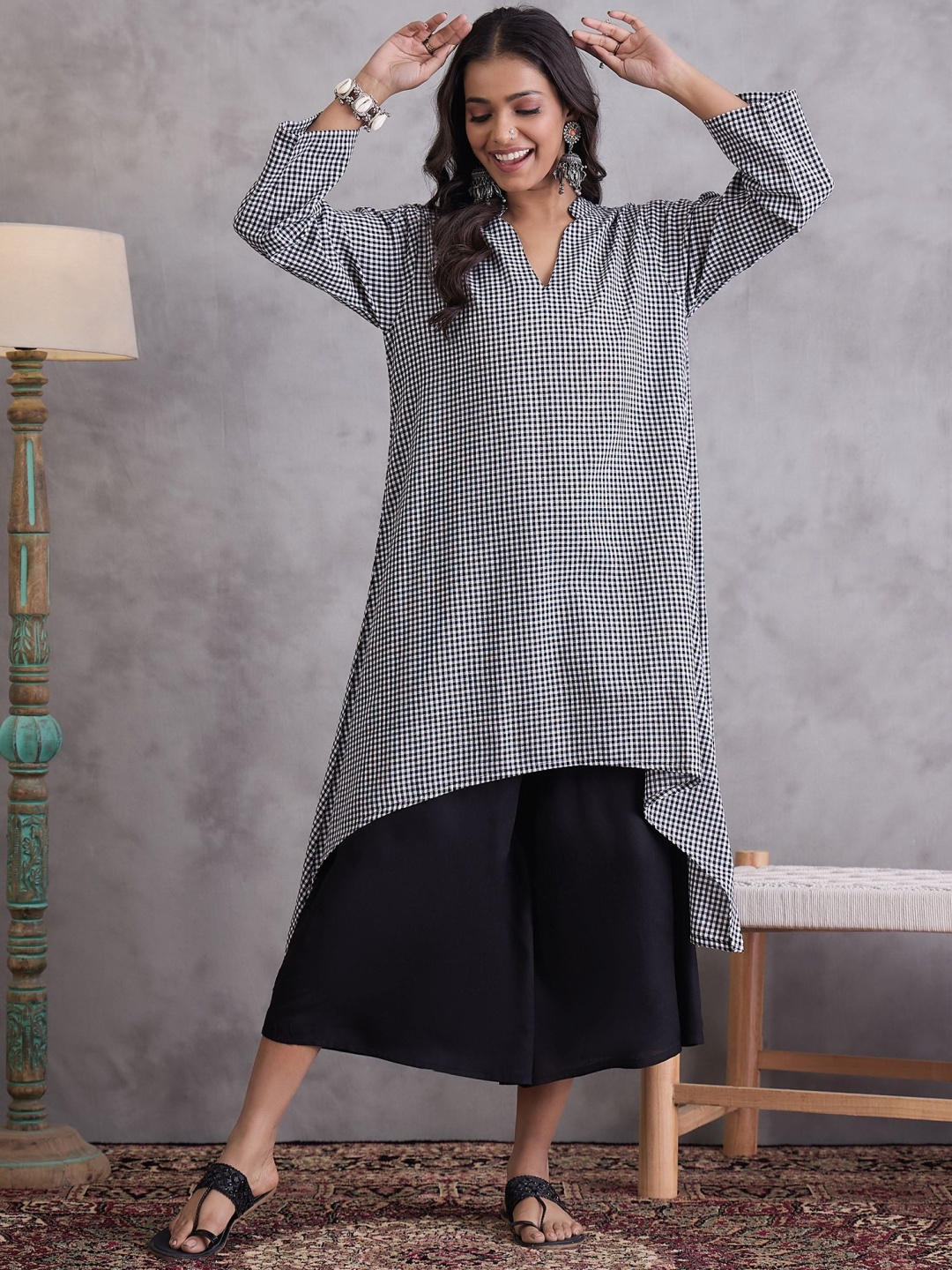 

InWeave Checked Stand Collar Pure Cotton Tunic With Skirt, Black