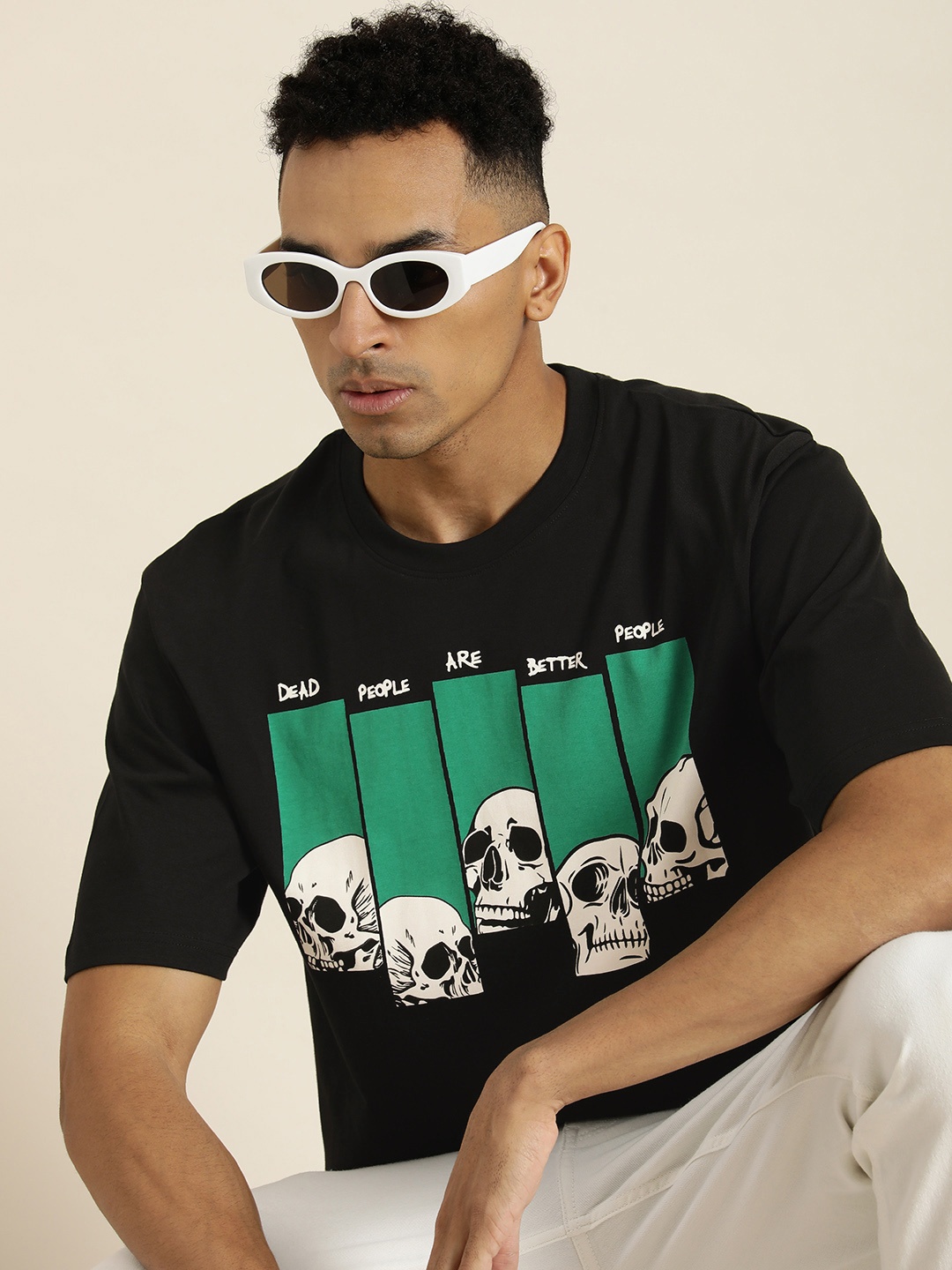 

Difference of Opinion Men Graphic Printed Oversized T-shirt, Black