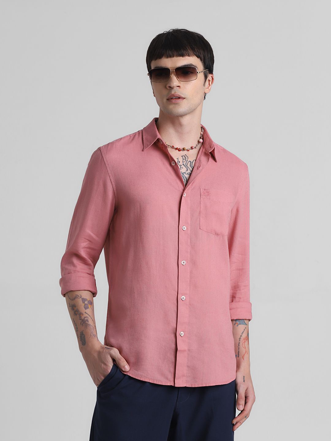 

Jack & Jones Men Spread Collar Solid Casual Shirt, Pink